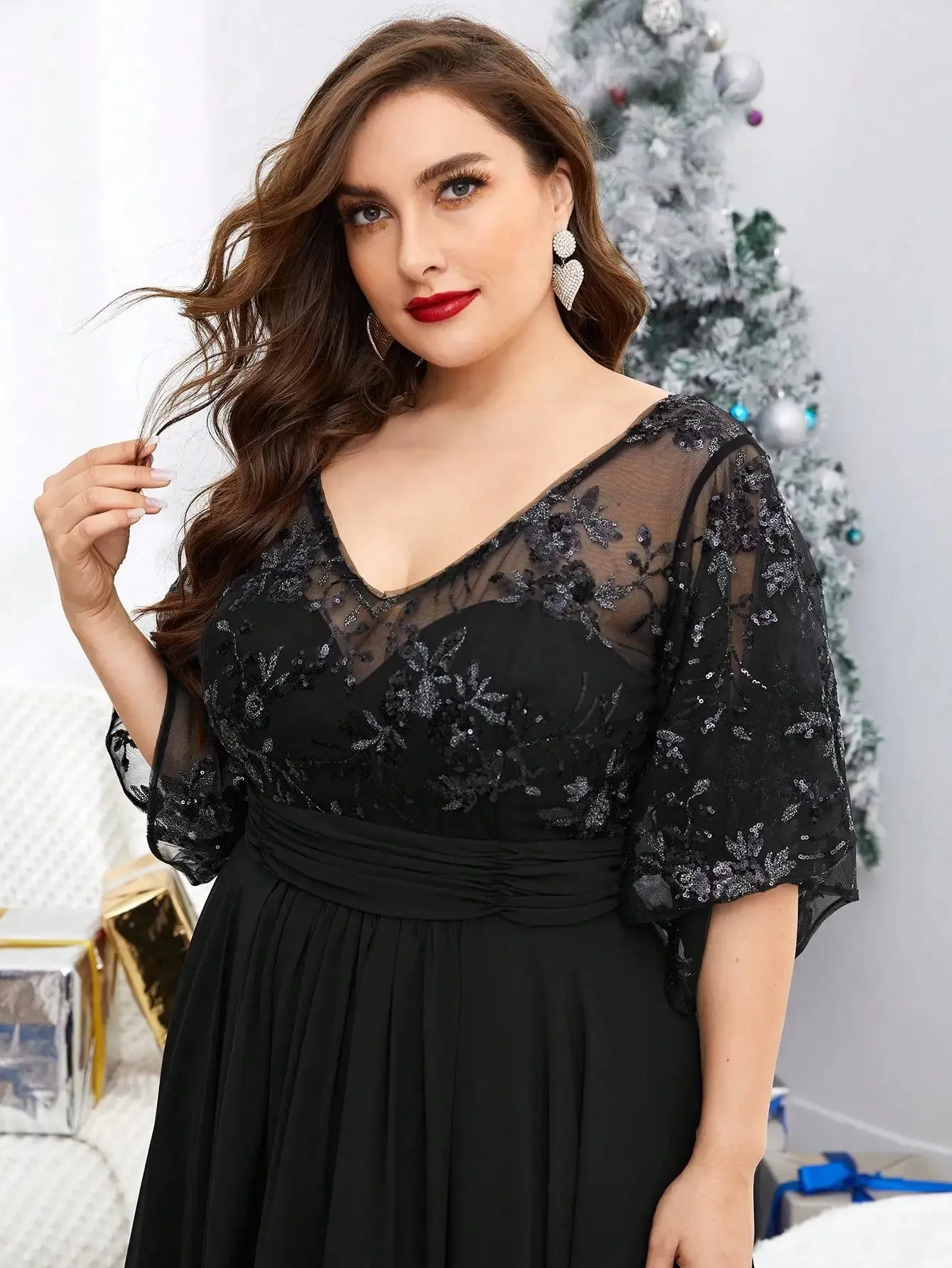 Black Lace Sequins Half Sleeve Plus Size Evening Dress